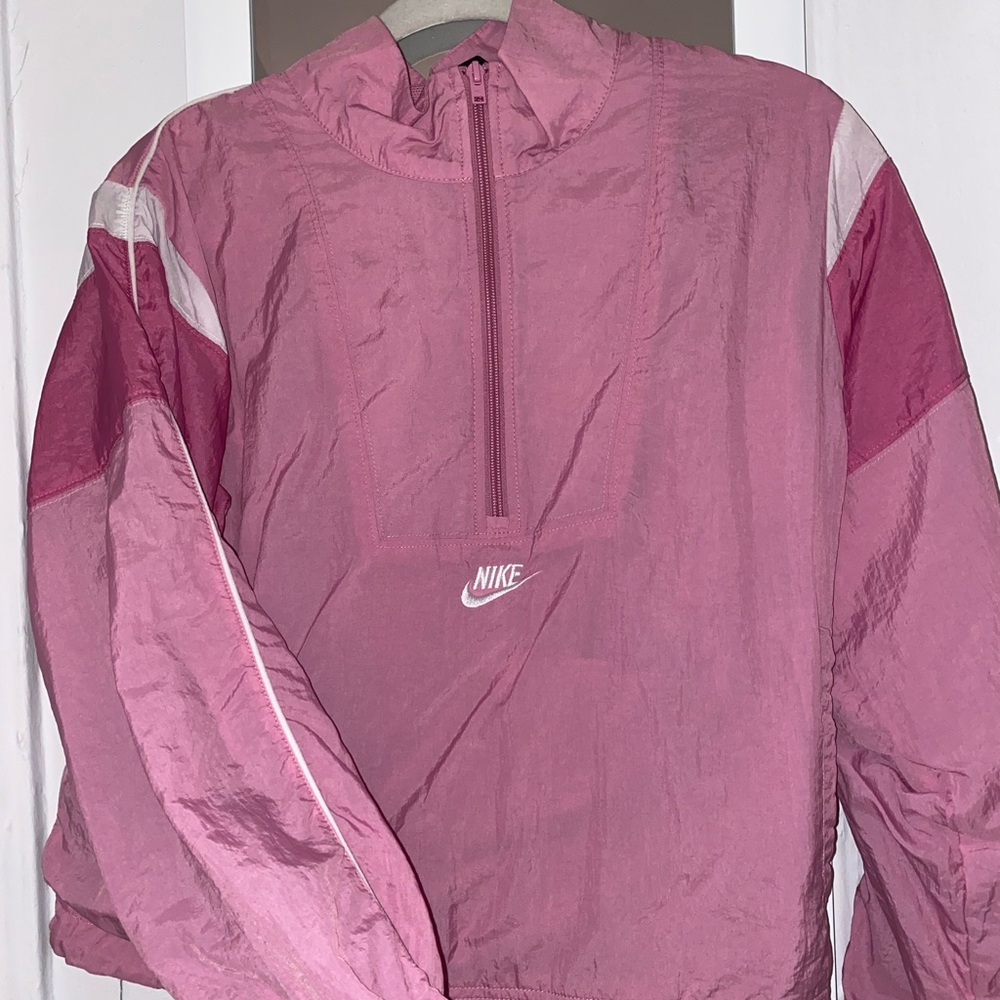 Nike windbreaker